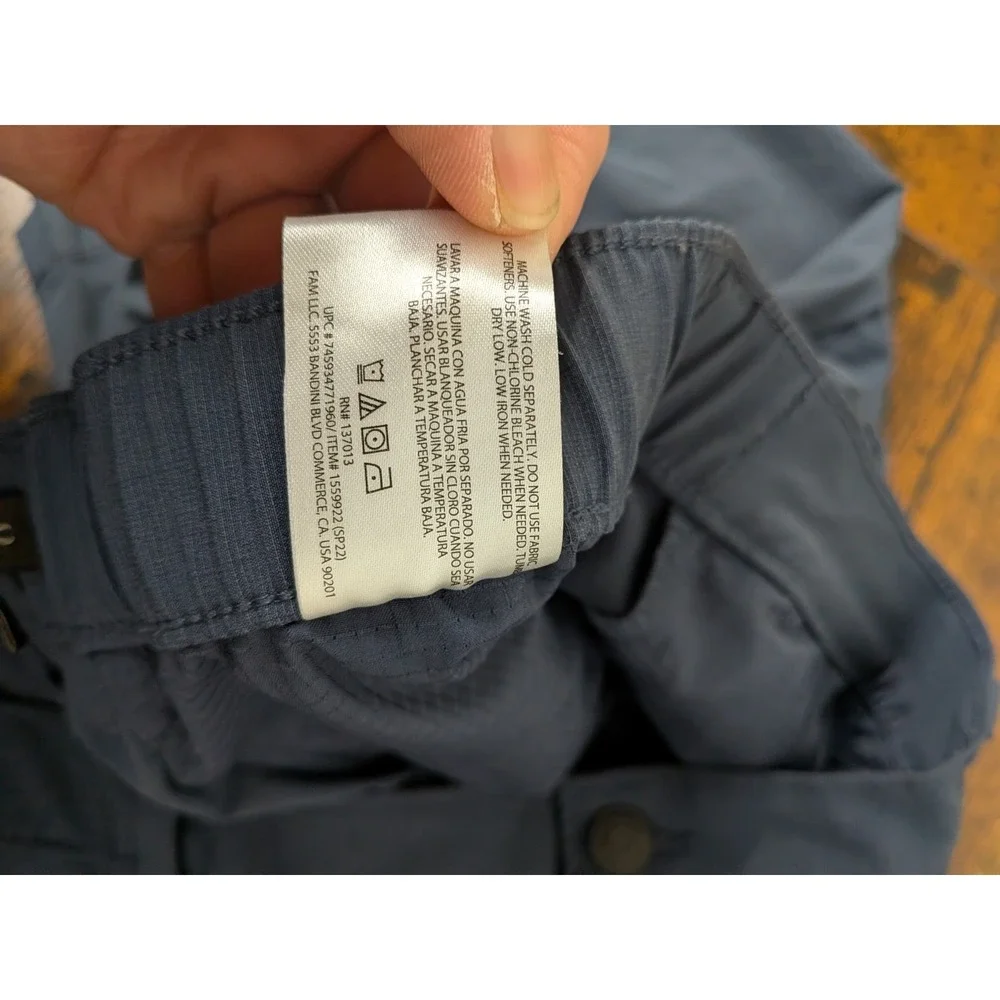 Banana Republic Shorts Men's 38 Tech Chino‎ Athletic Navy Blue